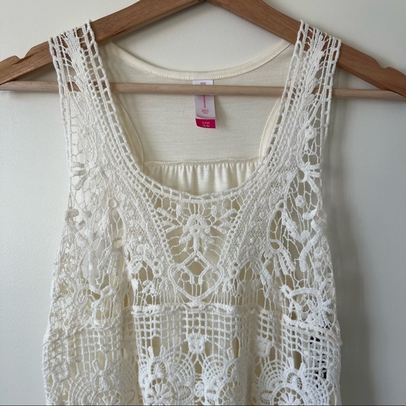 White Natural Crochet Tank with Fringe Top - Picture 2 of 7
